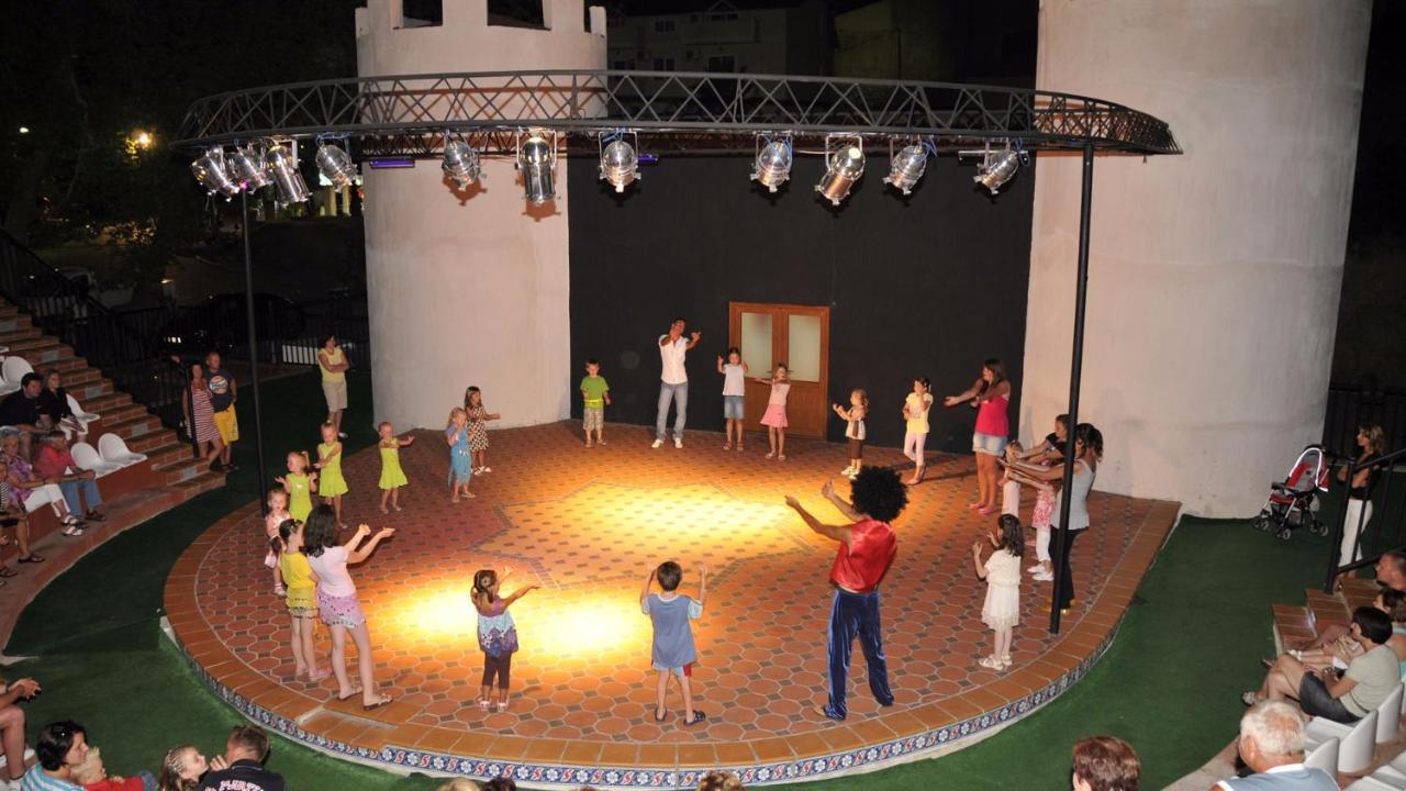 Noxinn Club Hotel Конакли Екстер'єр фото